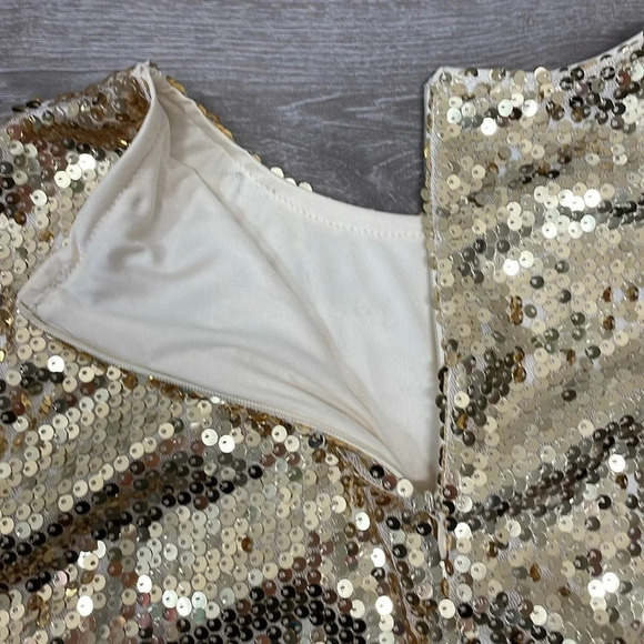 NWOT Shein Gold Sequin Sleeveless Top M - Picture 11 of 11